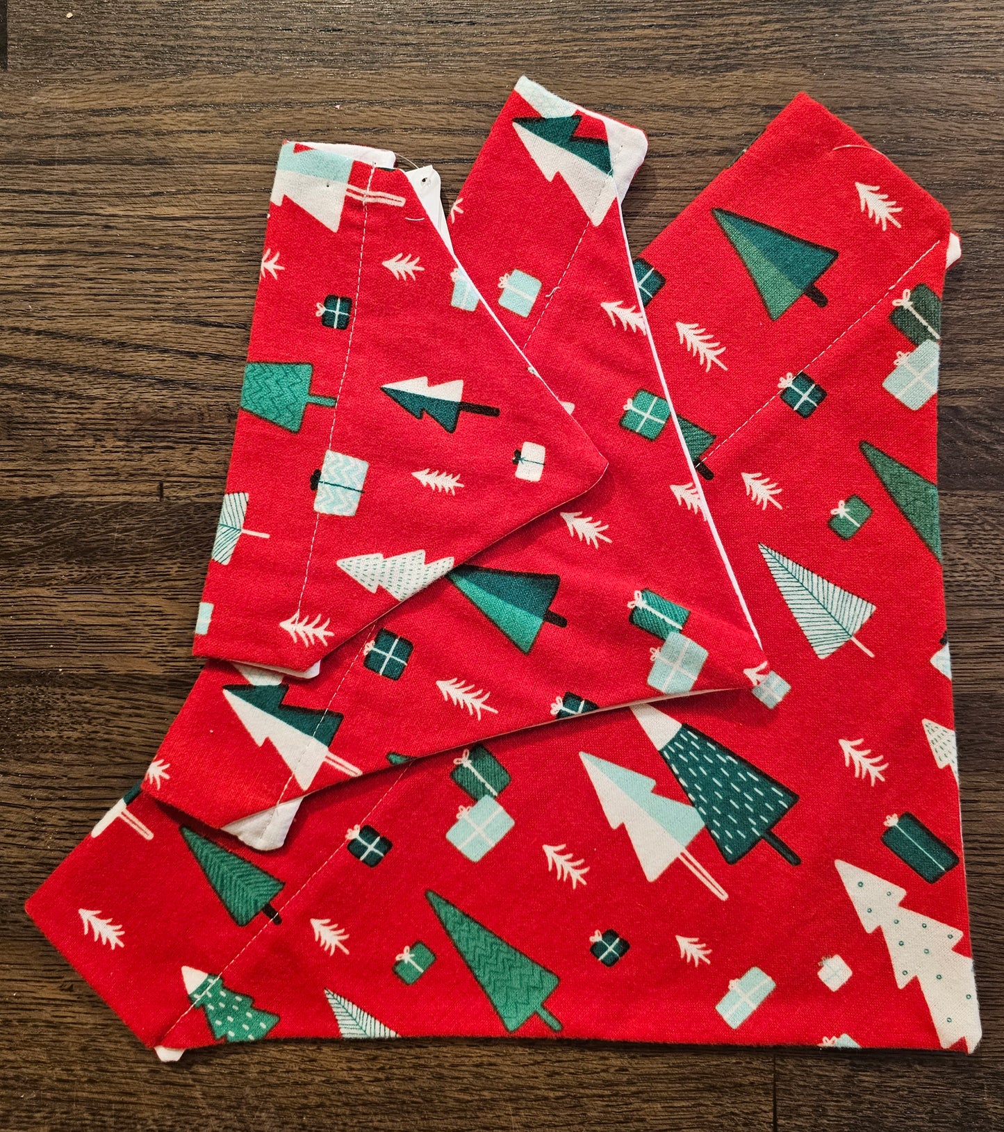 Pet Bandanas "Red Wonderland Tree" by PawsAbilites