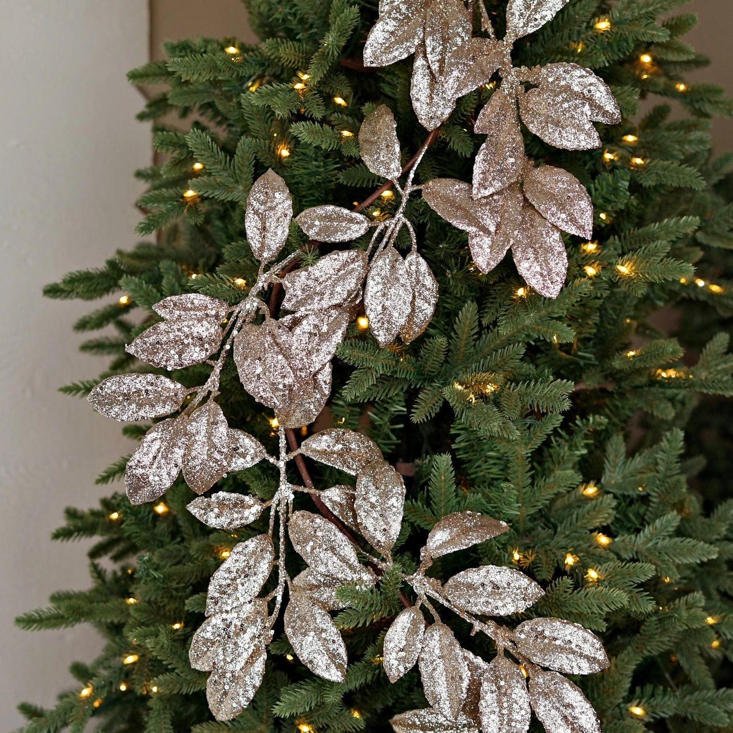 Fancy Glitter Rose Garland, 4.5ft