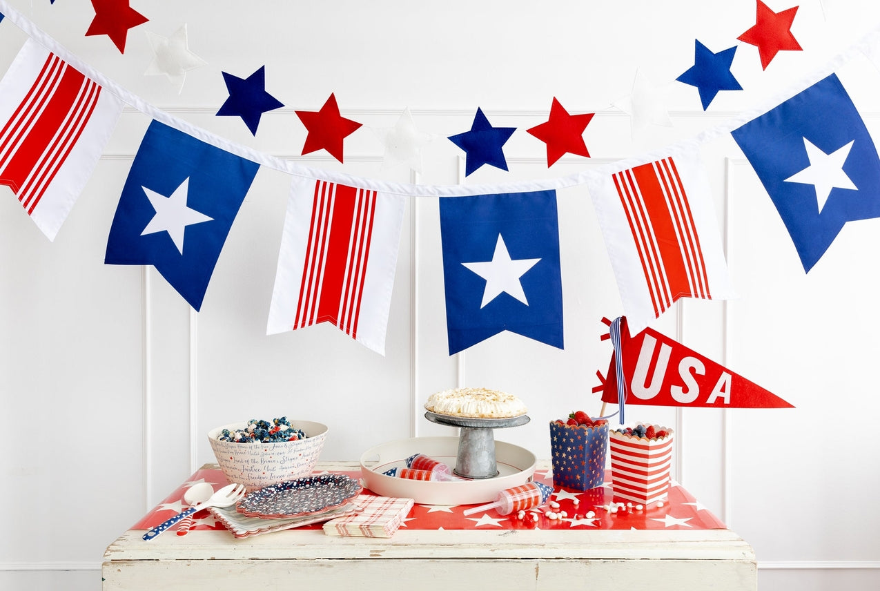 Hamptons Outdoor Fabric Flag Pennat