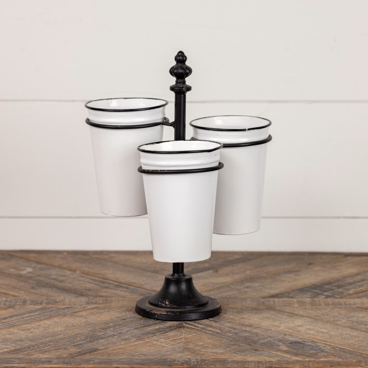 Staggered Tabletop Holder