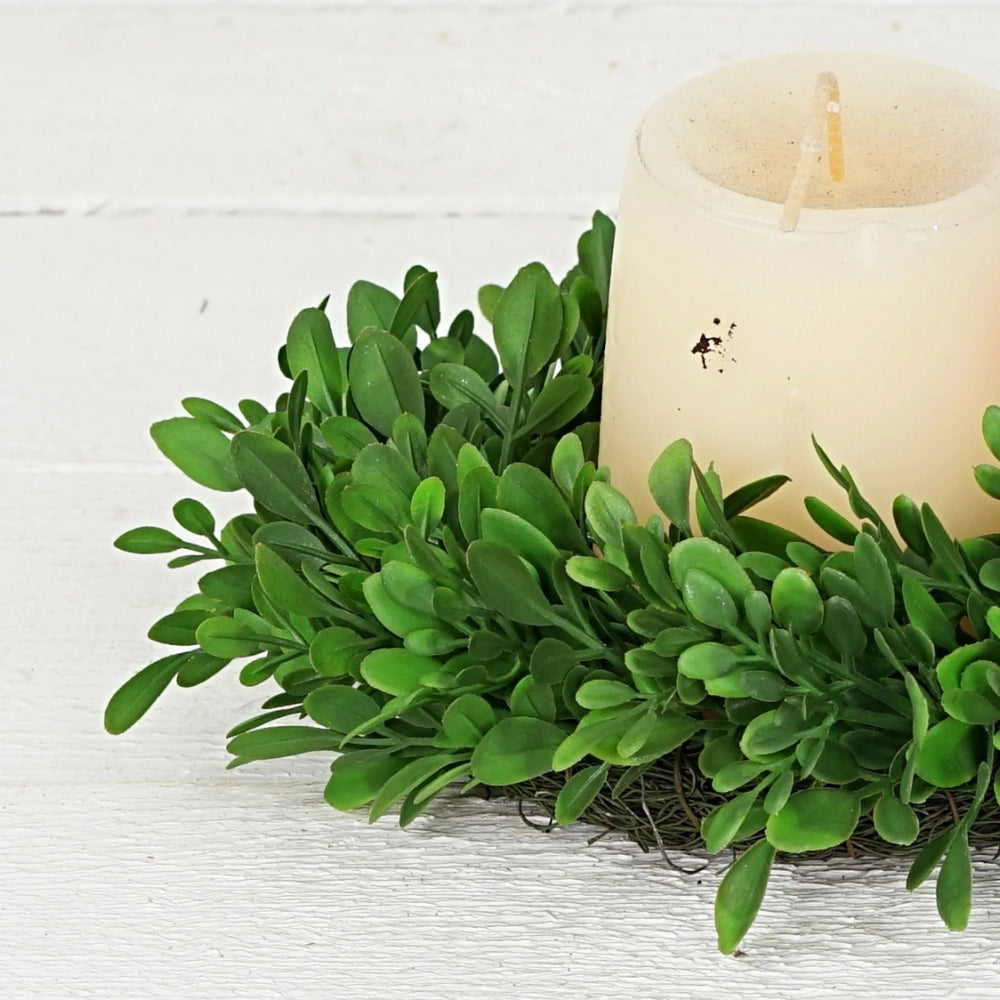 Wreath-Evergreen Boxwood
