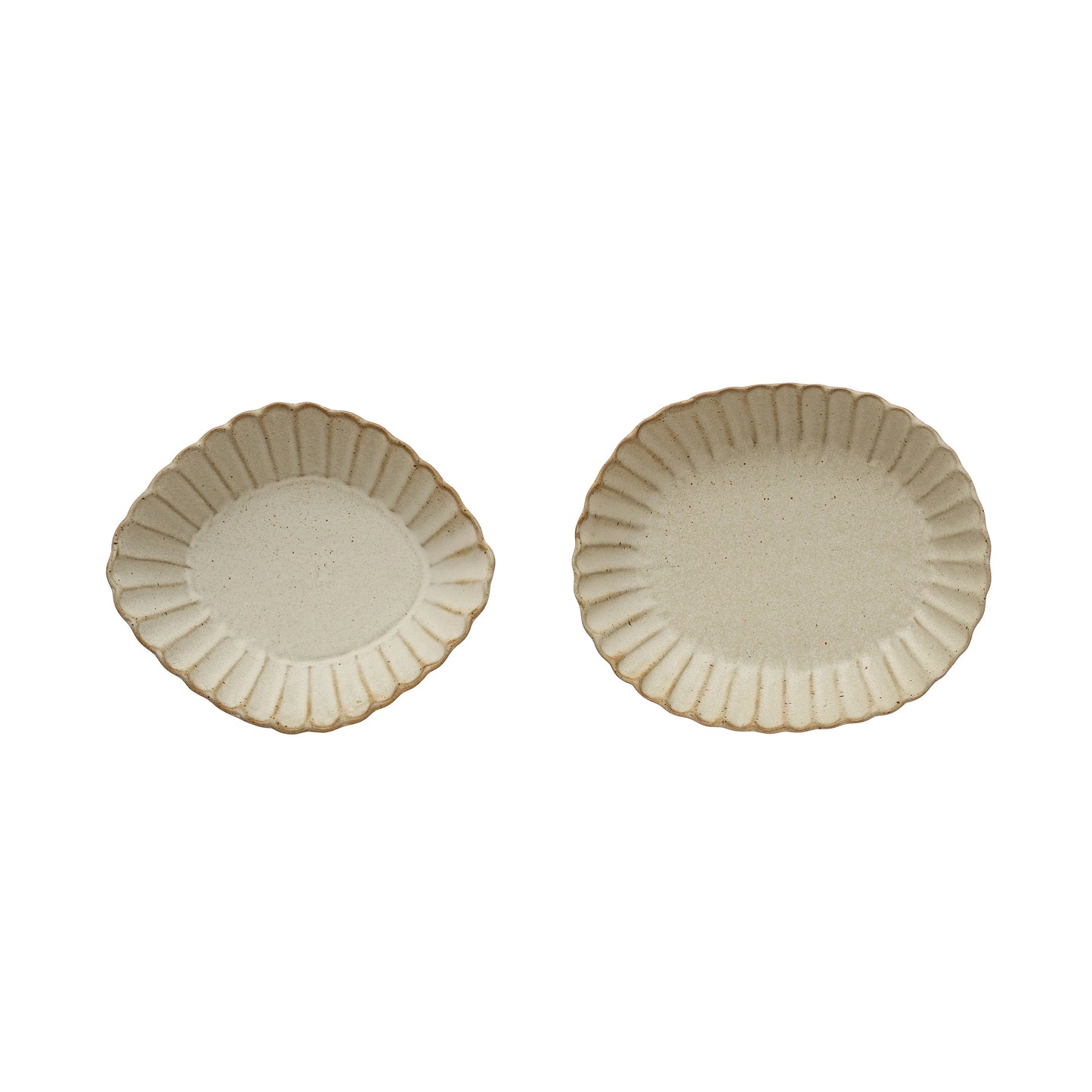 Stoneware Dish with Scalloped Edge