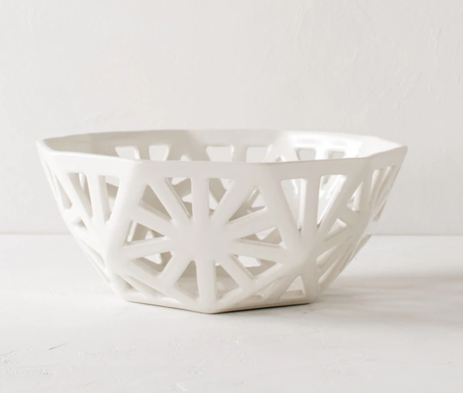 Minimal Geodesic Fruit Bowl by “Convivial”.
