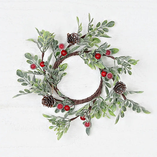 Ring with Sparkled Boxwood Leaves