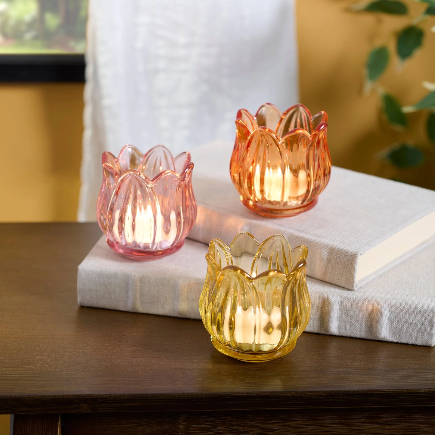 Tulip Blossom Candle Holder Set