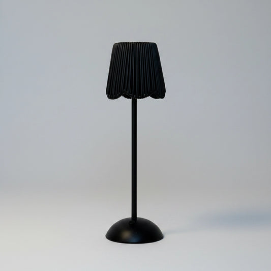 LED USB Lamp, Scalloped Rattan Shade