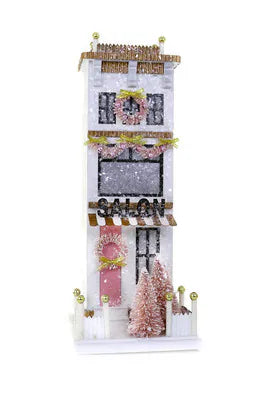 Holiday House, Le Salon