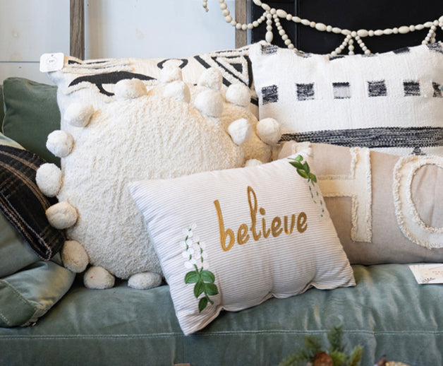 Holiday Pillow “Believe”